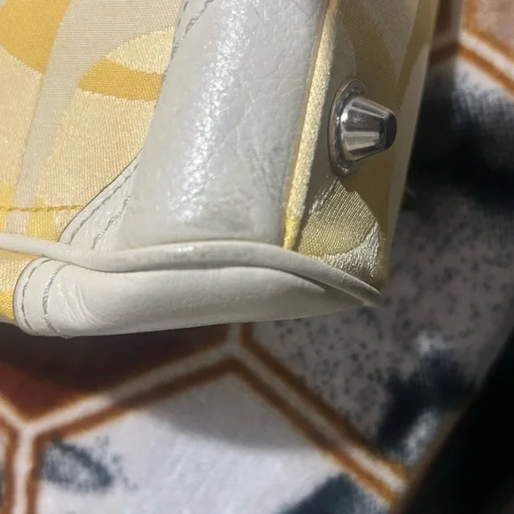 2008 Coach Yellow and Cream Women's Handbag - Picture 8 of 9